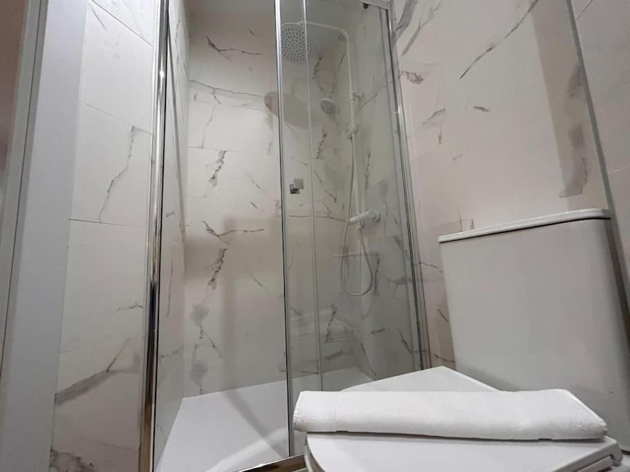 Ideal Studio In Cuatro Caminos - Guipuzcoa Madrid Kültér fotó