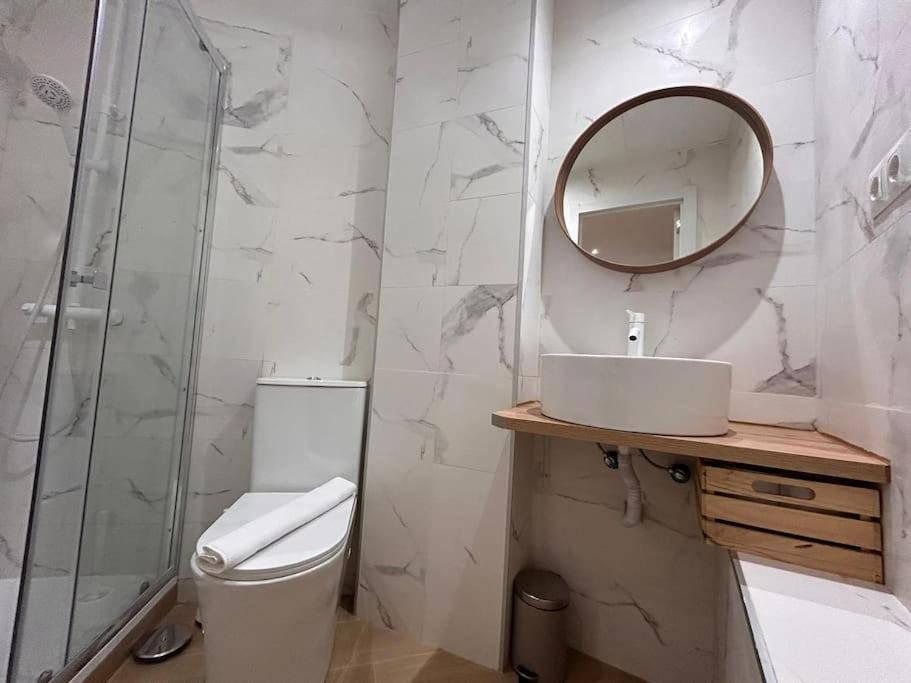 Ideal Studio In Cuatro Caminos - Guipuzcoa Madrid Kültér fotó