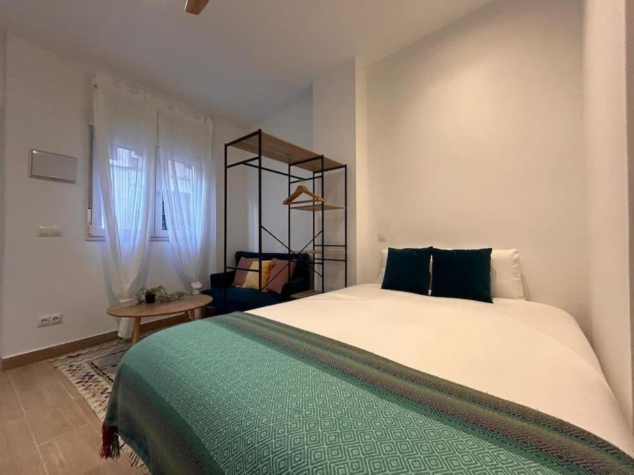 Ideal Studio In Cuatro Caminos - Guipuzcoa Madrid Kültér fotó