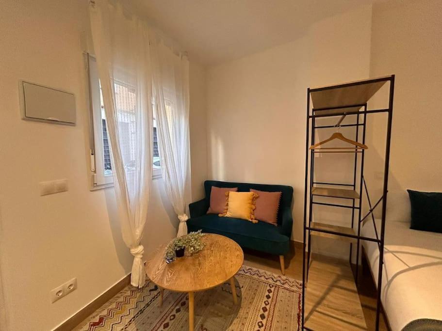 Ideal Studio In Cuatro Caminos - Guipuzcoa Madrid Kültér fotó